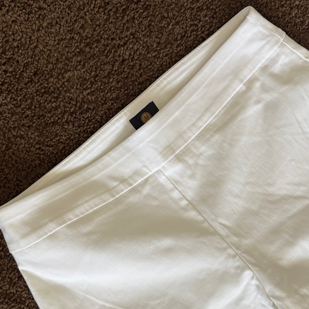 JM Collection White Ankle Pants with Black Accents - Picture 3 of 9